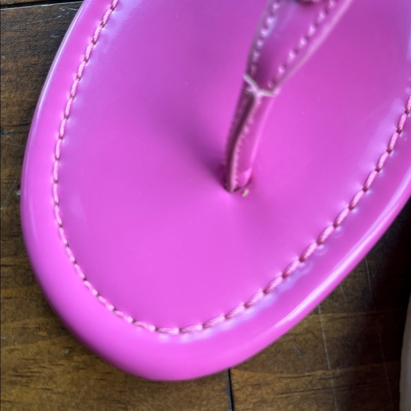 J. McLaughlin NWOT Lucy Flip flops Sz 8 - Picture 6 of 8